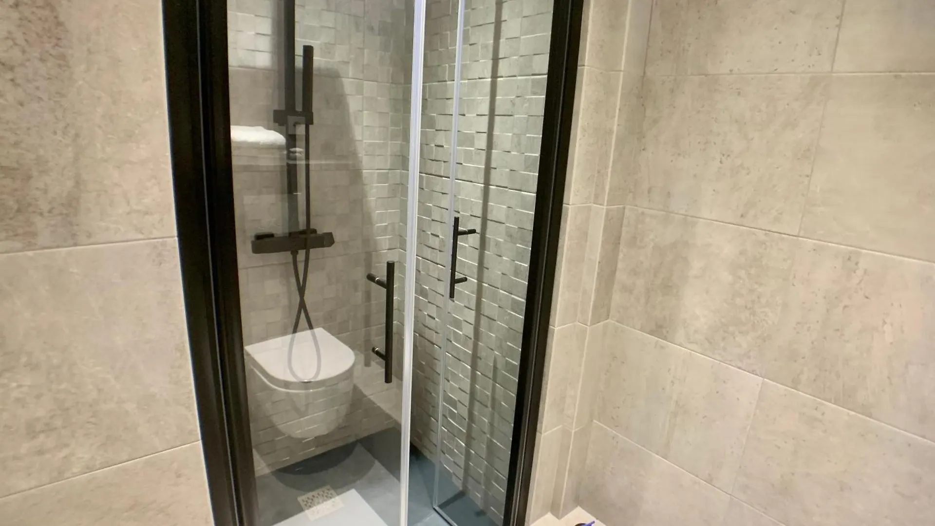 Appartement Monaco La Turbie Avec Parking 0*,  France